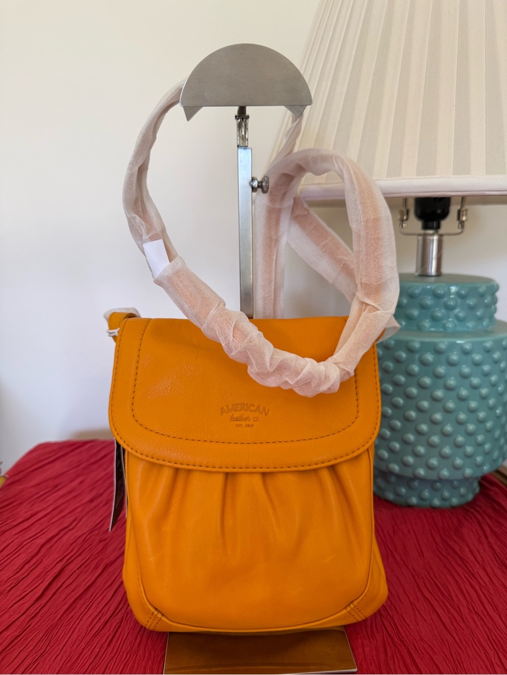 American leather co. Women's Crossbody Bag